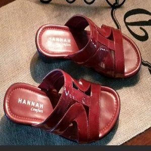 C L E A R A N C E!!  Womens Sz 8 Ruby Red Sandals